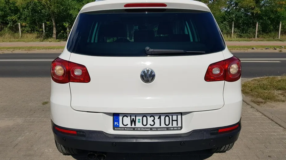 VOLKSWAGEN Tiguan -