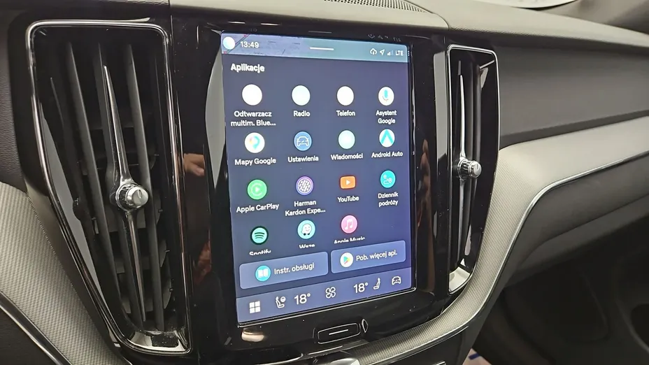 VOLVO XC60 -