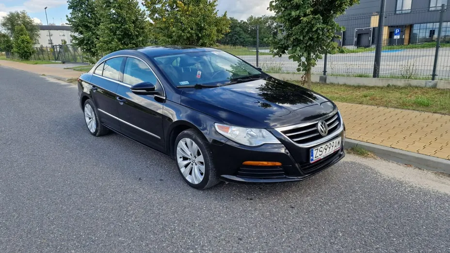 VOLKSWAGEN Passat CC -