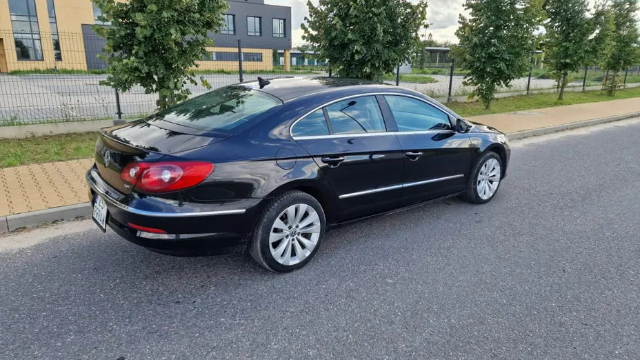 VOLKSWAGEN Passat CC -