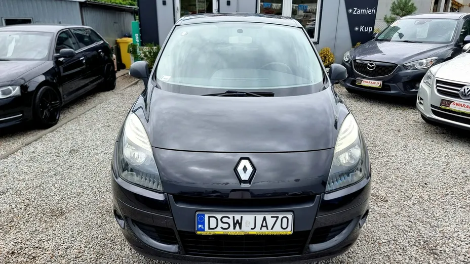 RENAULT Scenic -