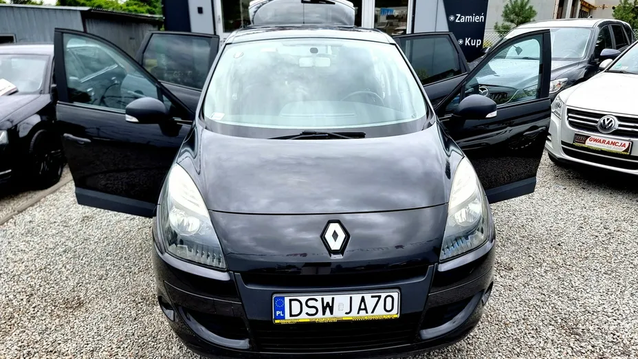 RENAULT Scenic -