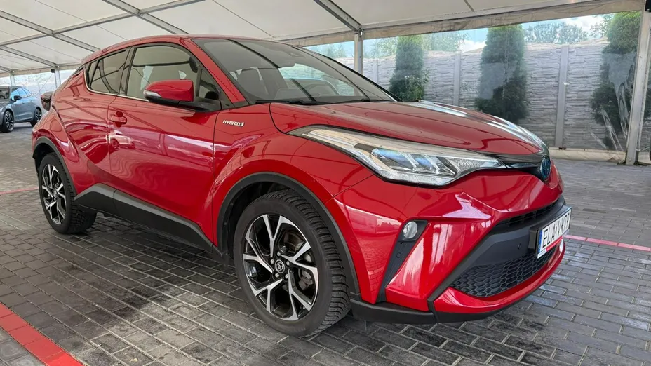 TOYOTA C-HR -