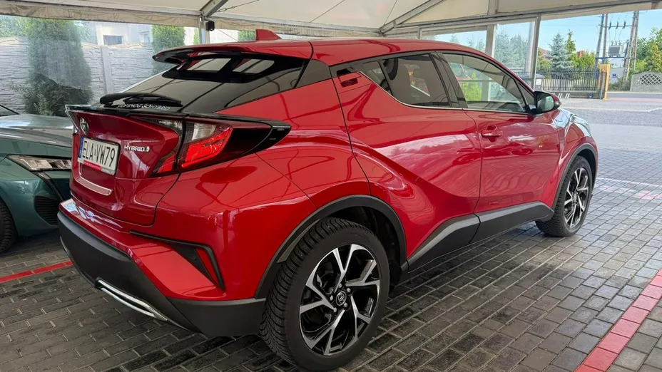 TOYOTA C-HR -