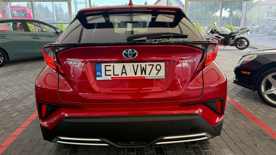 TOYOTA C-HR -