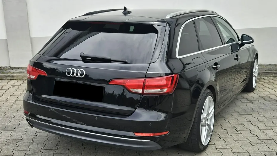 AUDI A4 Avant -