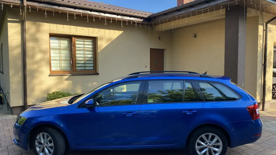 SKODA Octavia -