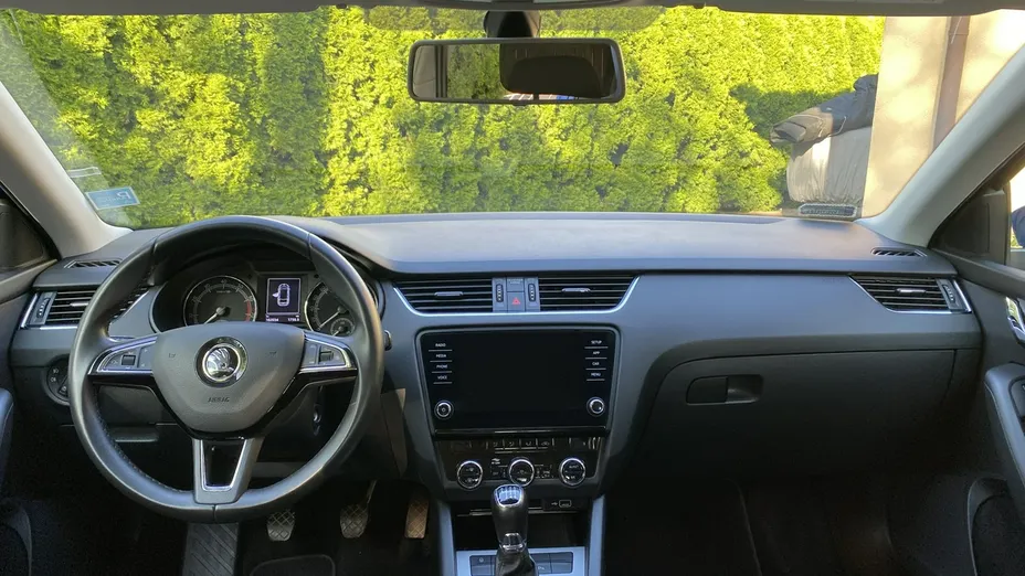 SKODA Octavia -