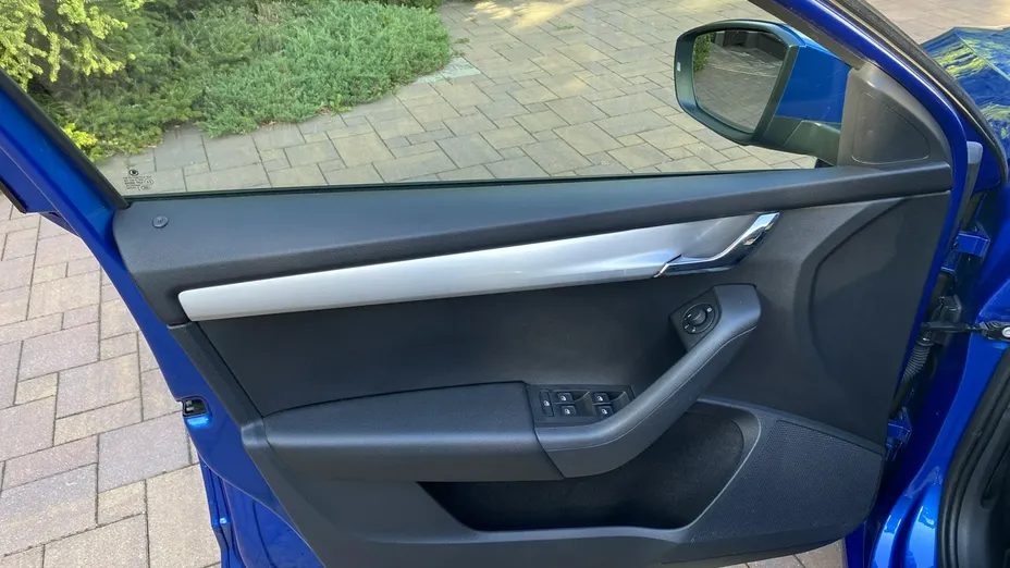 SKODA Octavia -