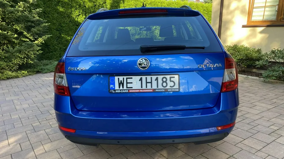 SKODA Octavia -