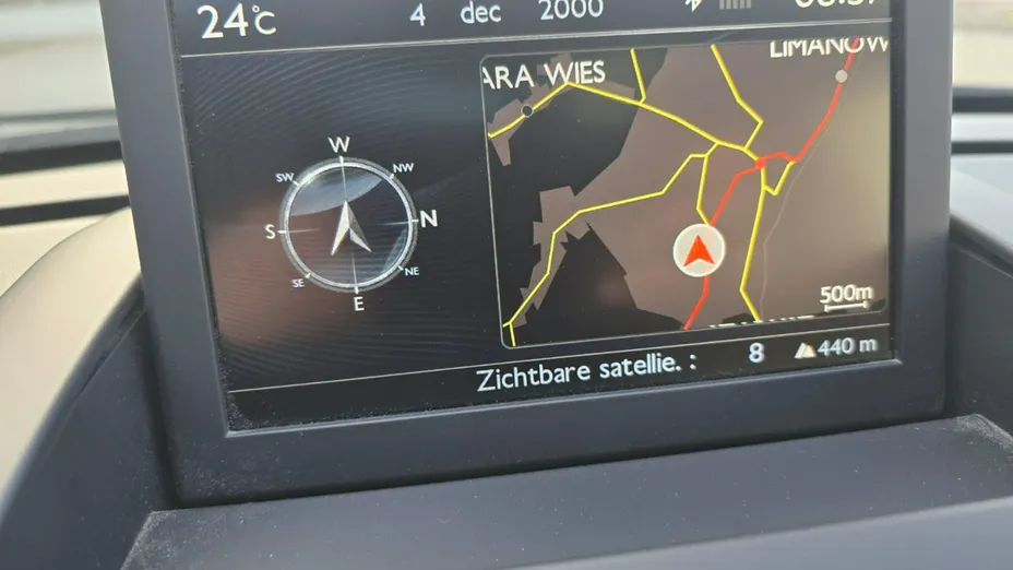 PEUGEOT 3008 -