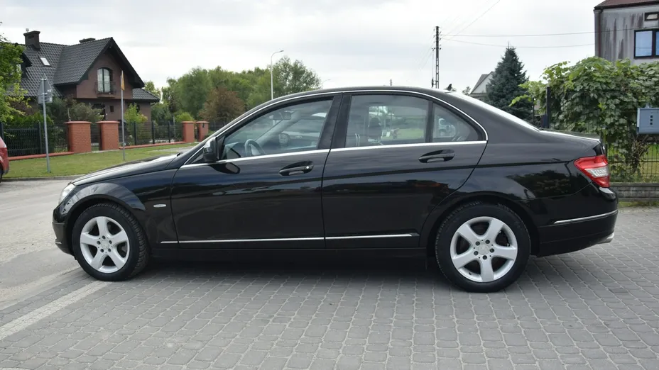 MERCEDES-BENZ C Klasa -