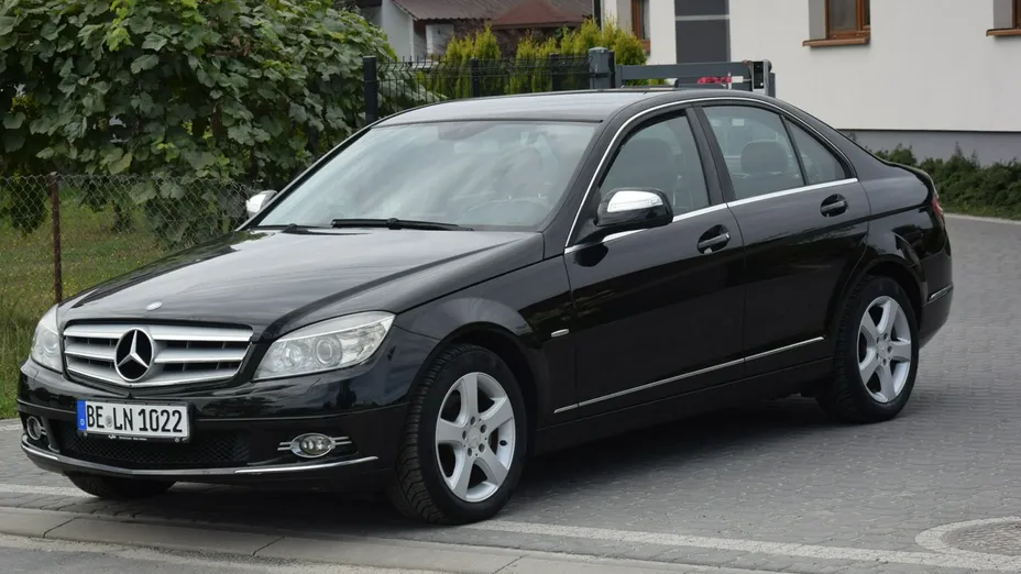 MERCEDES-BENZ C Klasa -