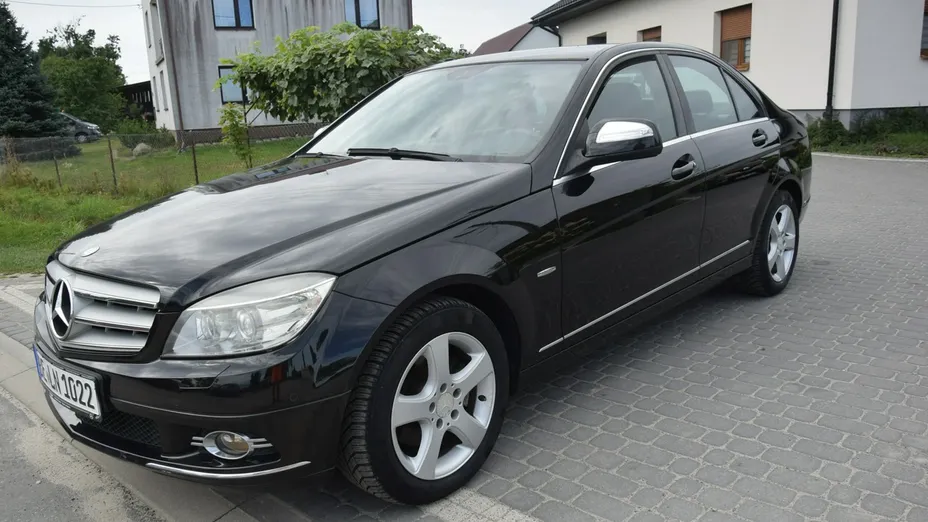 MERCEDES-BENZ C Klasa -