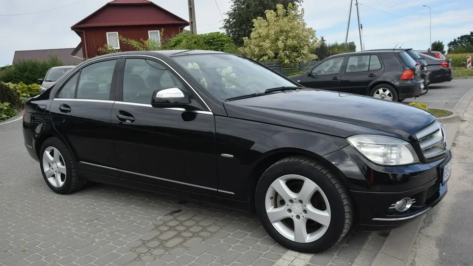 MERCEDES-BENZ C Klasa -