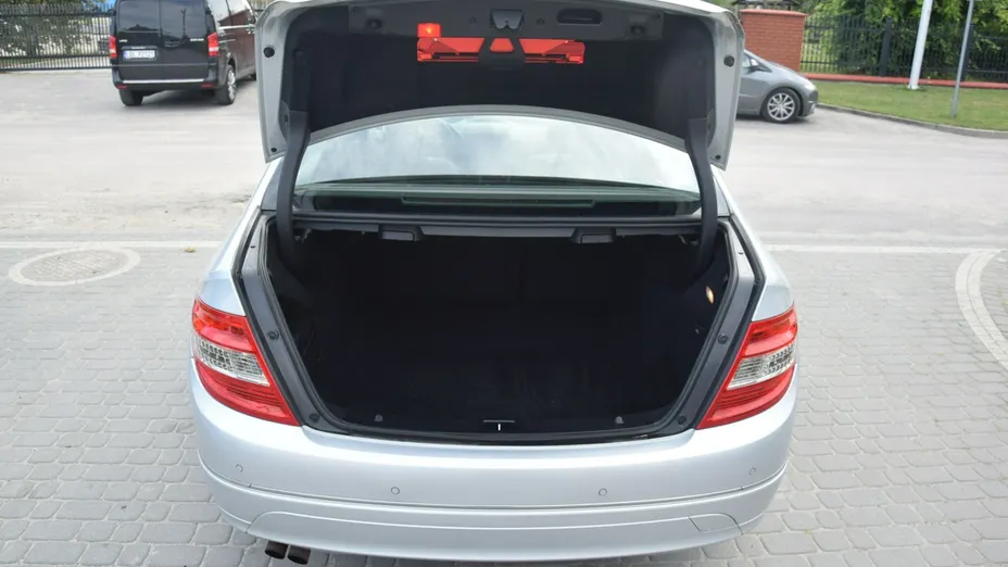 MERCEDES-BENZ C Klasa -