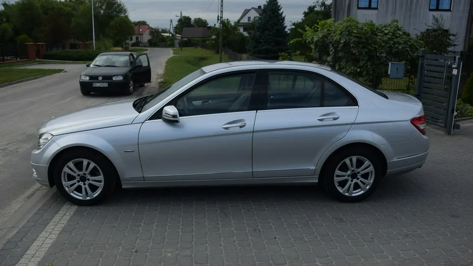 MERCEDES-BENZ C Klasa -