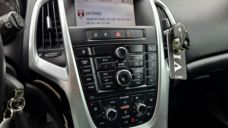 OPEL Astra -