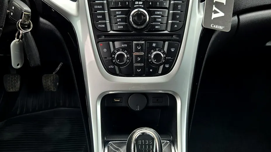 OPEL Astra -