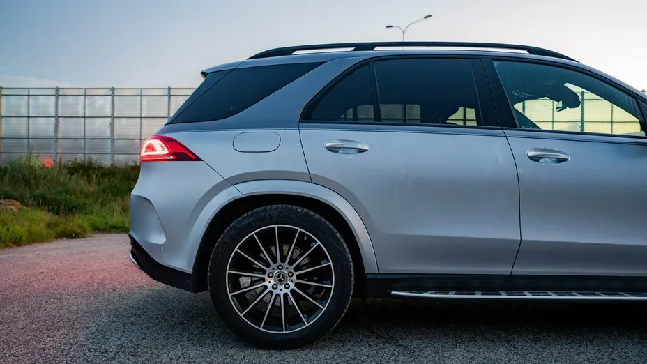 MERCEDES-BENZ GLE -