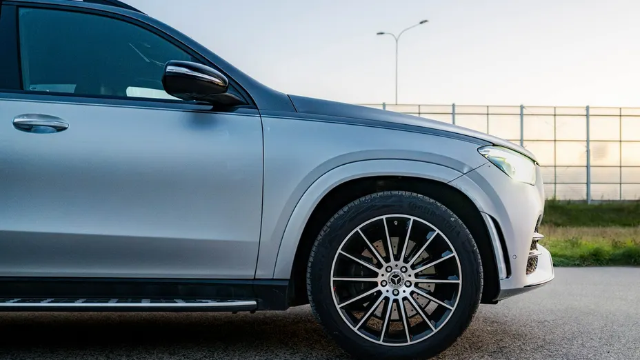 MERCEDES-BENZ GLE -