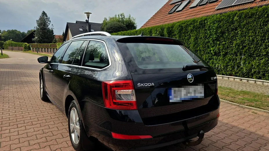 SKODA Octavia -