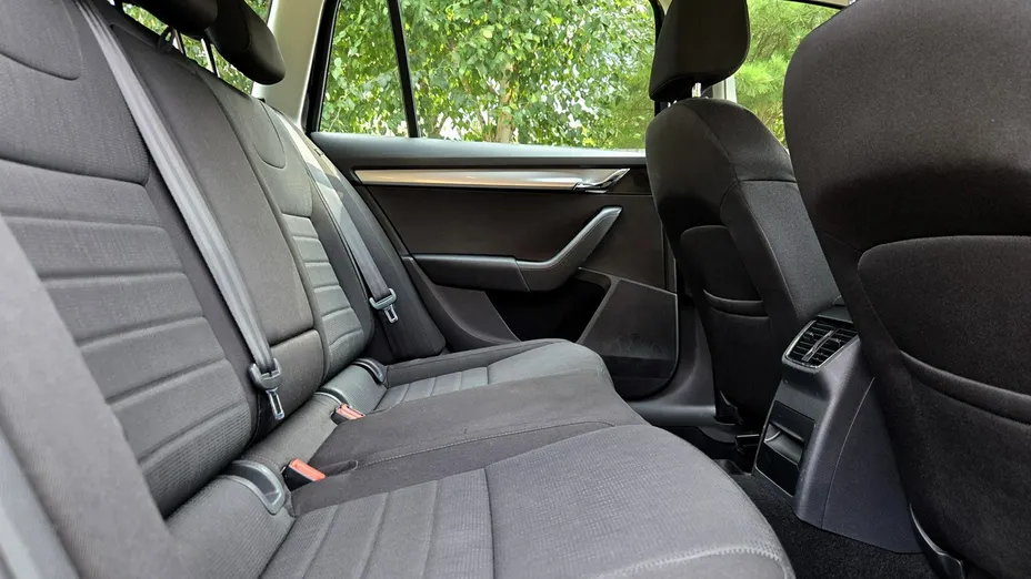 SKODA Octavia -