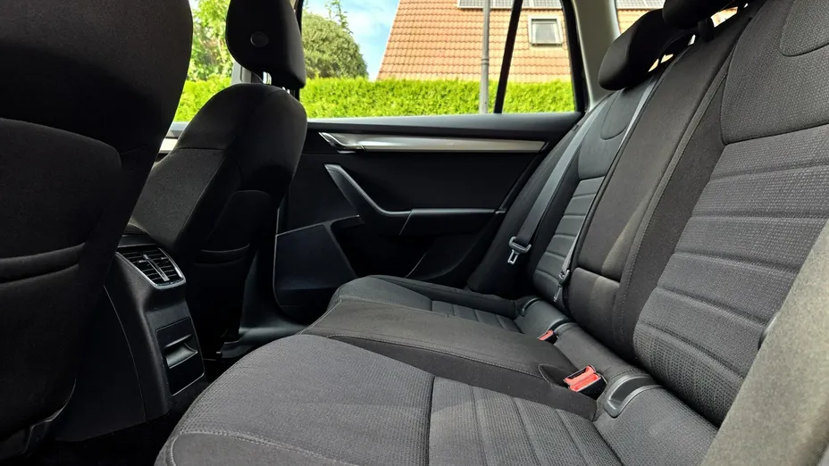 SKODA Octavia -