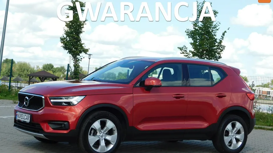 VOLVO XC40 -