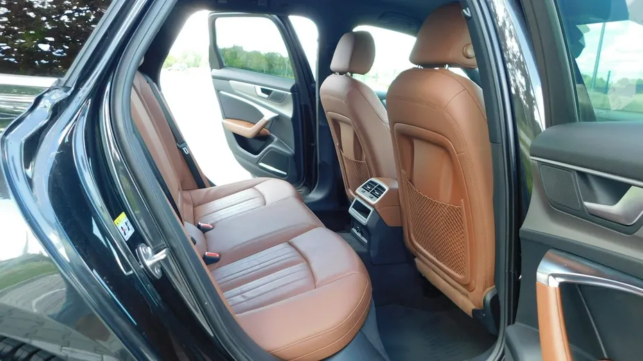 AUDI A6 Avant -