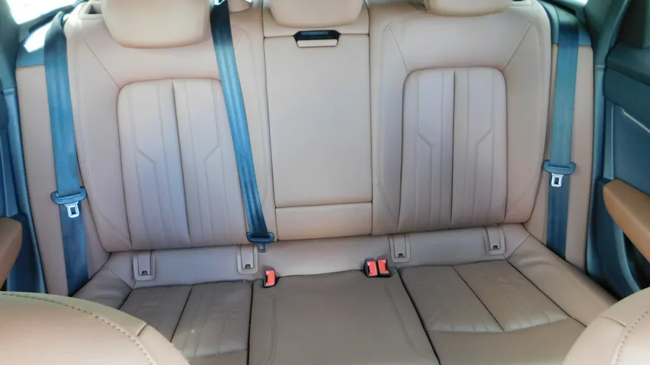 AUDI A6 Avant -