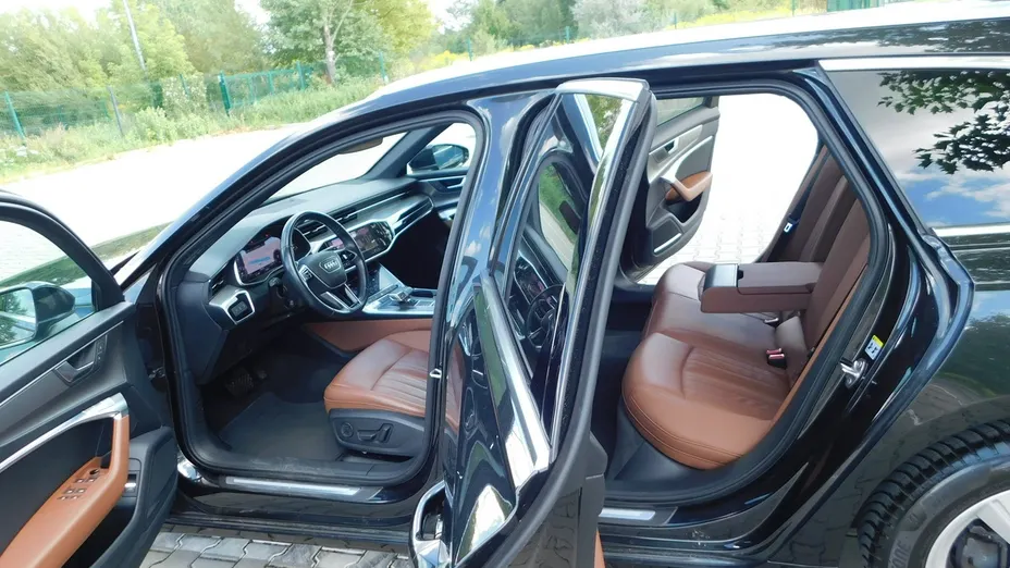 AUDI A6 Avant -