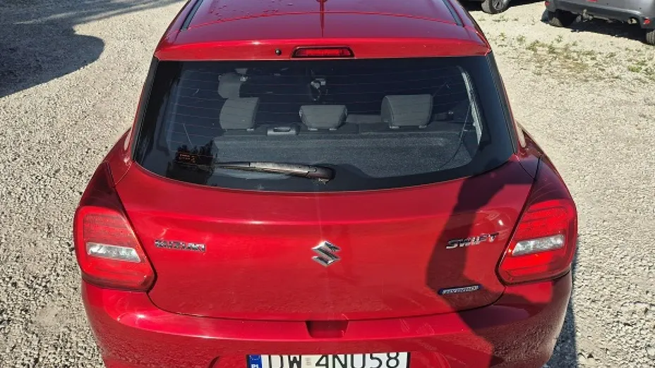 SUZUKI Swift -