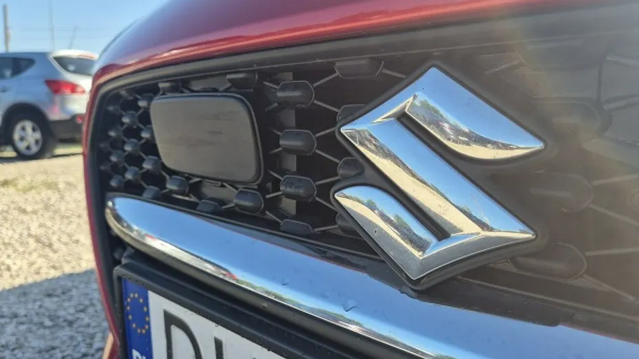 SUZUKI Swift -