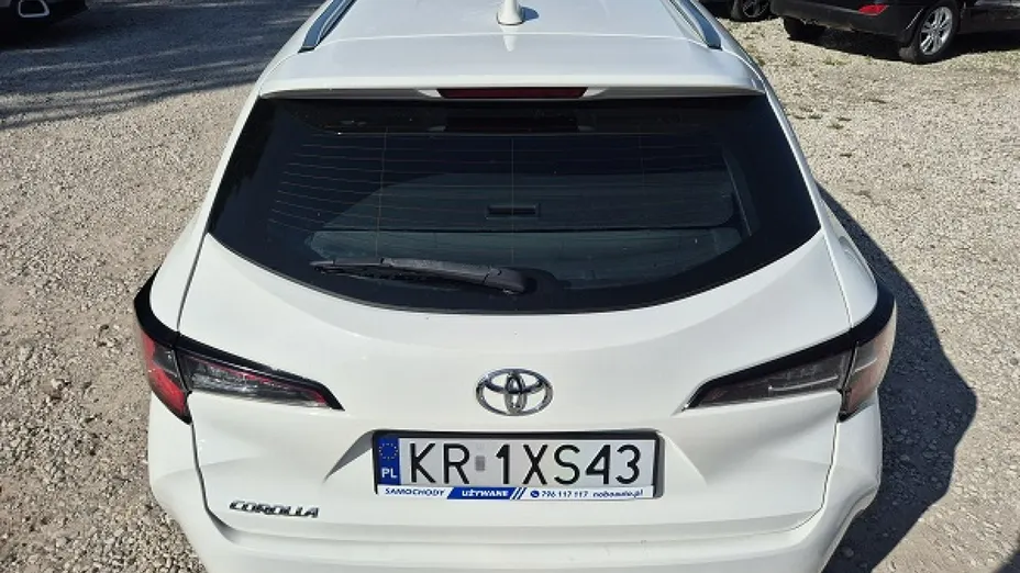 TOYOTA Corolla -
