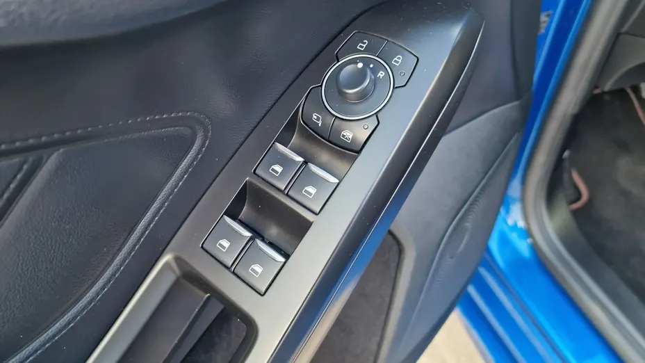 FORD Focus -