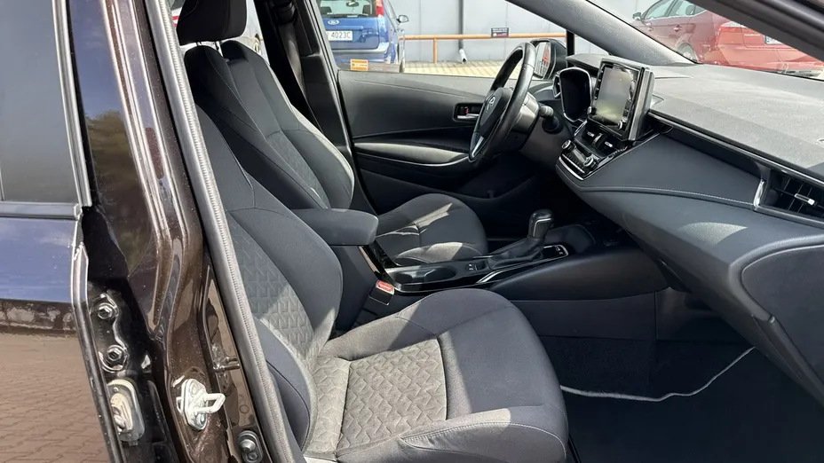 TOYOTA Corolla -