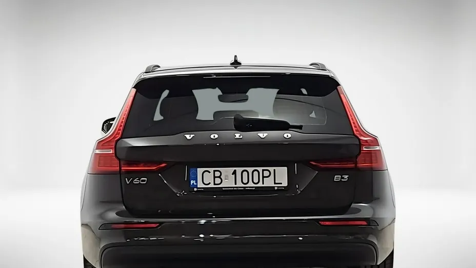VOLVO V60 -