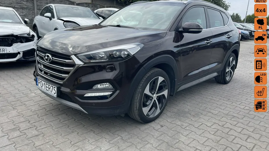 HYUNDAI Tucson -
