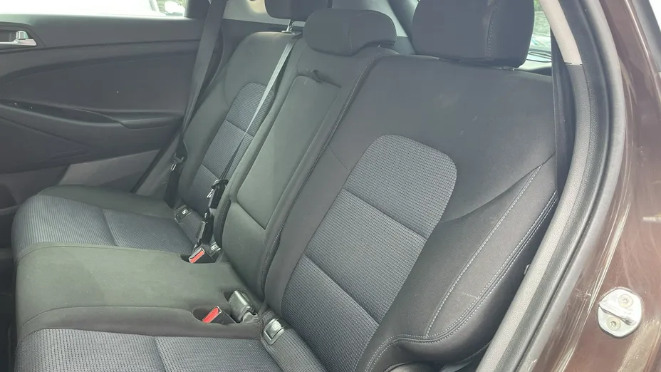 HYUNDAI Tucson -