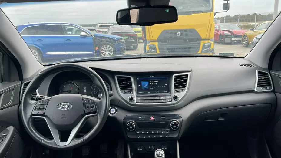 HYUNDAI Tucson -