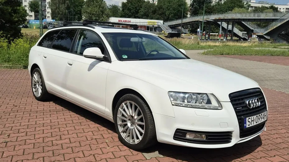 AUDI A6 Avant -