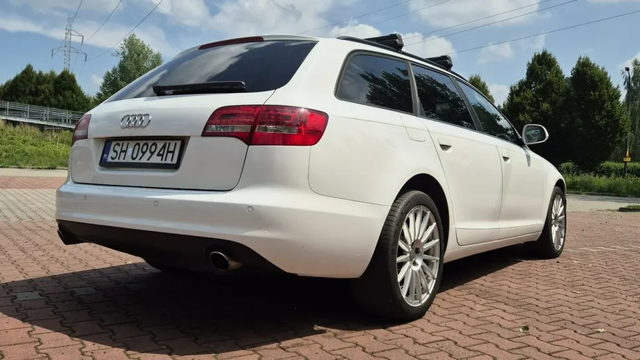 AUDI A6 Avant -