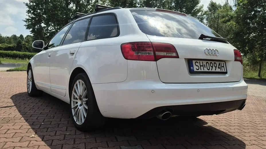 AUDI A6 Avant -