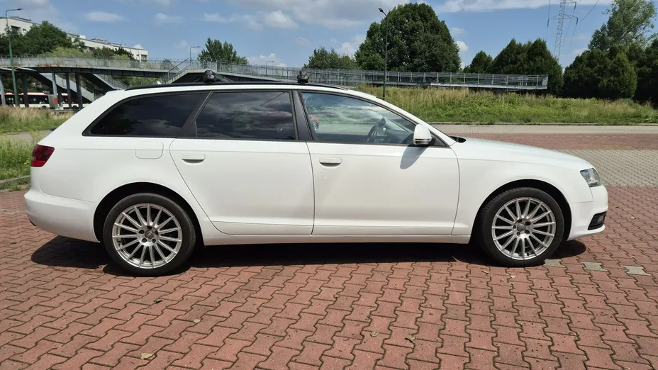 AUDI A6 Avant -