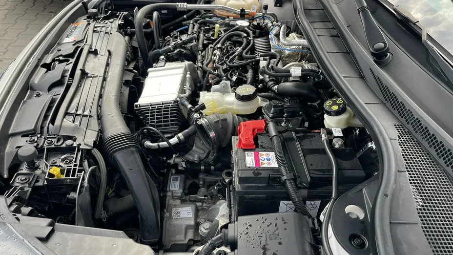FORD Kuga -