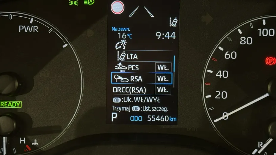 TOYOTA Yaris -