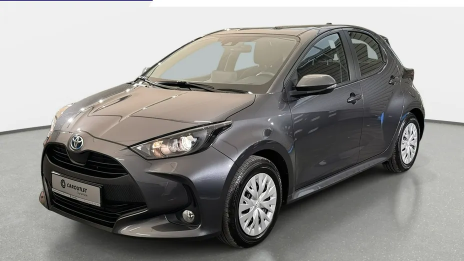 TOYOTA Yaris -