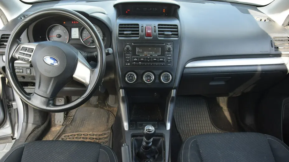 SUBARU Forester -
