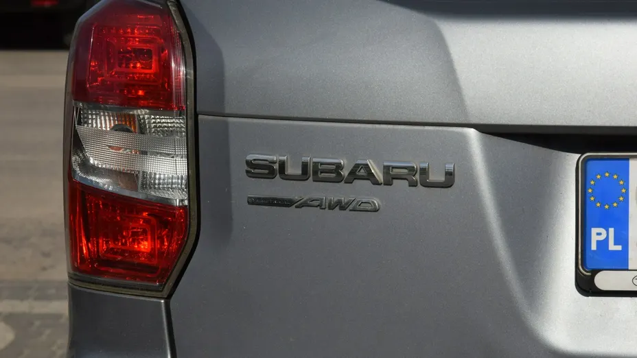 SUBARU Forester -